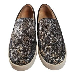 Vionic Dinora Boa Platform Slip On Woman’s Sneaker. Black & Snake Print. Sz 10.